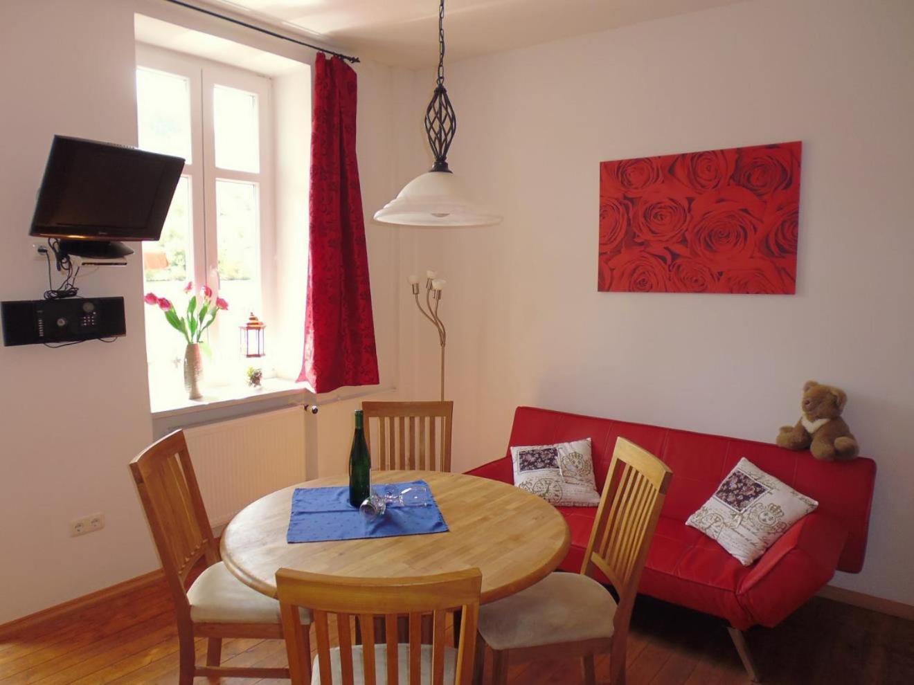 צל אן דר מוזל Ferienhaus Moselmerle מראה חיצוני תמונה